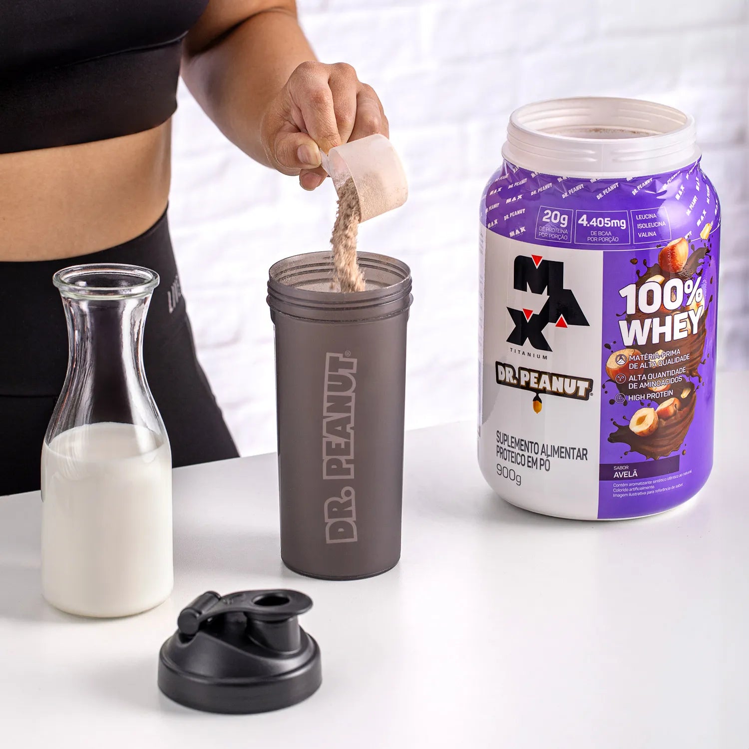 Whey Protein Dr. Peanut 100% Whey 900g - Avelã